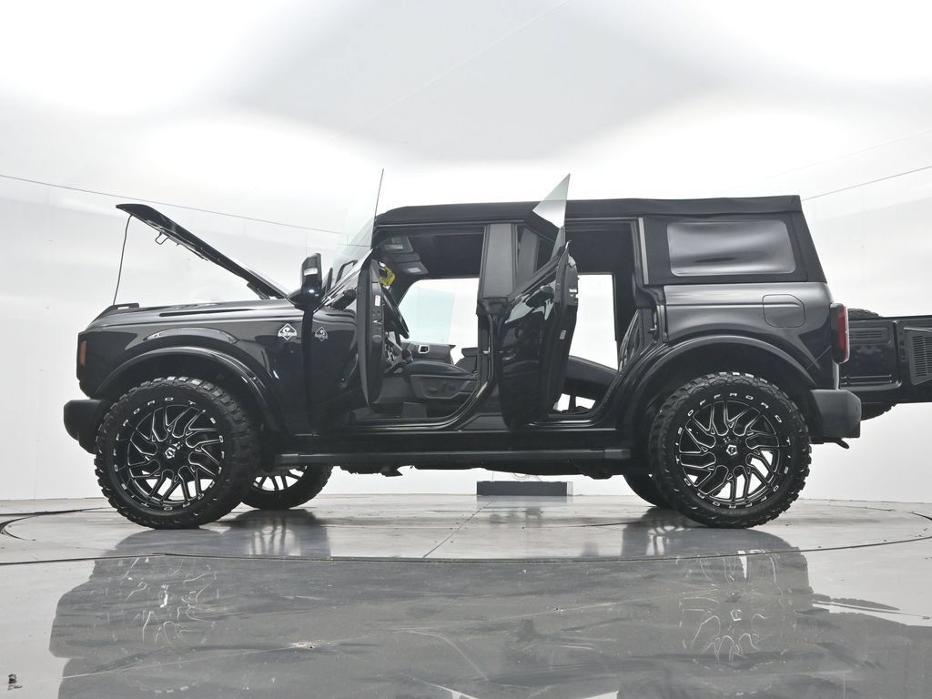 Used 2024 Ford Bronco Outer Banks AWD/4WD image 53
