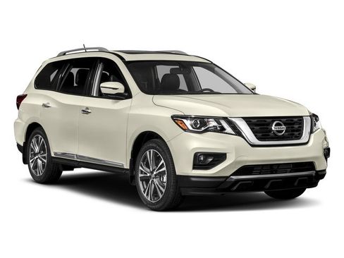 Used 2017 Nissan Pathfinder Platinum AWD/4WD image 10