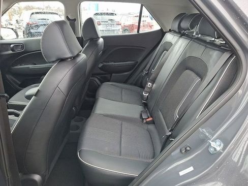 Certified 2026 Hyundai Venue SEL FWD image 10
