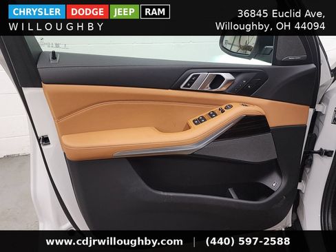 Used 2026 BMW X5 xDrive50e w/ Climate Comfort Package AWD/4WD image 11