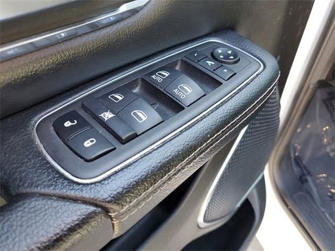 Used 2024 RAM 1500 Laramie image 19