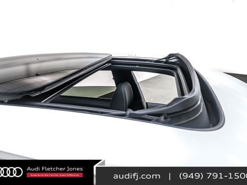 Used 2019 Audi Q8 Premium Plus w/ Premium Plus image 21