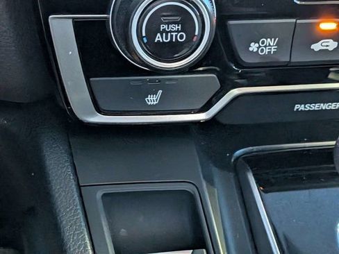 Used 2018 Honda CR-V Touring image 23