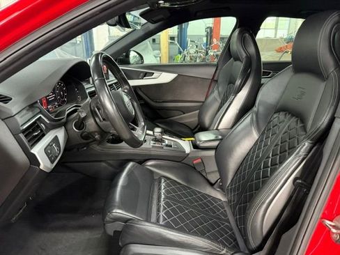 Used 2018 Audi S4 Prestige AWD/4WD image 2
