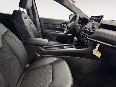 New 2026 Jeep Compass Latitude w/ Quick Order Package 29K AWD/4WD image 25