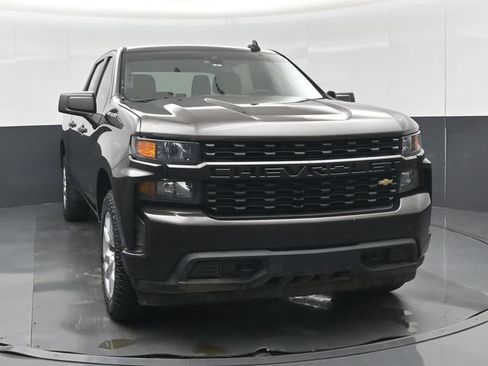 Used 2021 Chevrolet Silverado 1500 Custom w/ Safety Confidence Package AWD/4WD image 33