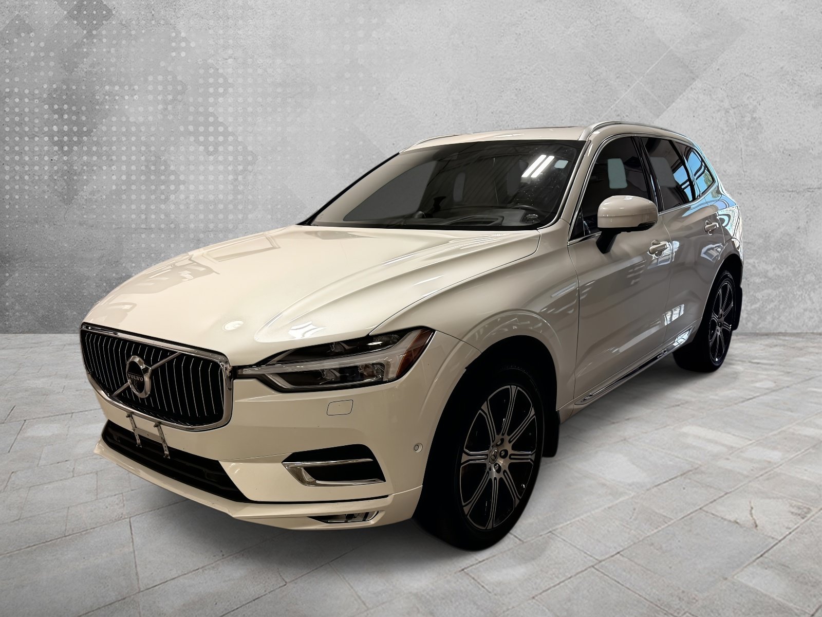 Used 2019 Volvo XC60 T6 Inscription w/ Protection Package Premier AWD/4WD image 3