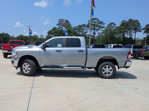 Used 2024 RAM 2500 Big Horn w/ Bed Utility Group AWD/4WD image 5
