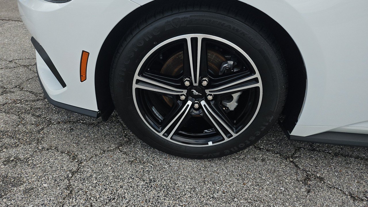 Used 2024 Ford Mustang Premium RWD image 9