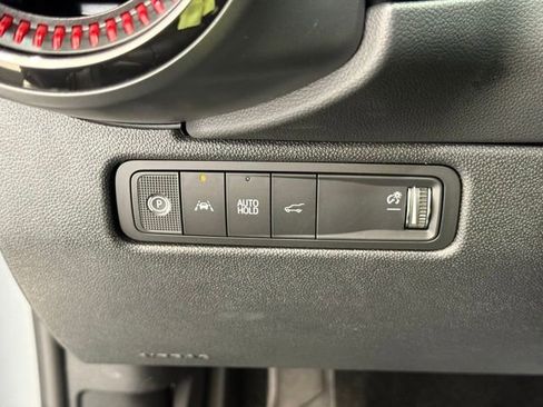 New 2026 Chevrolet Equinox EV RS image 32