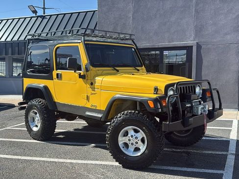 Used 2000 Jeep Wrangler Sport AWD/4WD image 1
