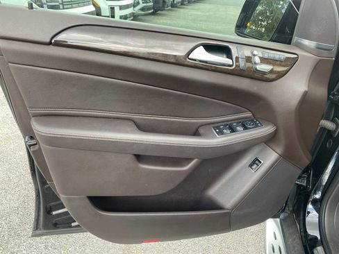 Used 2018 Mercedes-Benz GLE 350 image 26