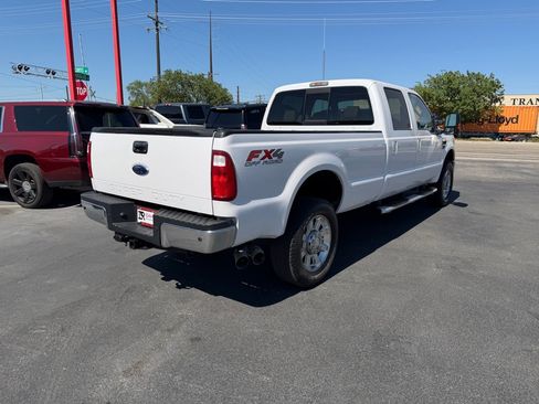 Used 2010 Ford F350 4x4 Crew Cab Super Duty image 5