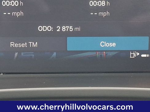 Certified 2025 Volvo XC40 B5 Ultra w/ Protection Package Premier image 21