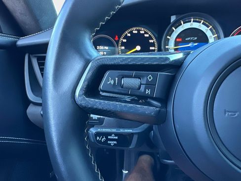 Used 2022 Porsche 911 GT3 image 30