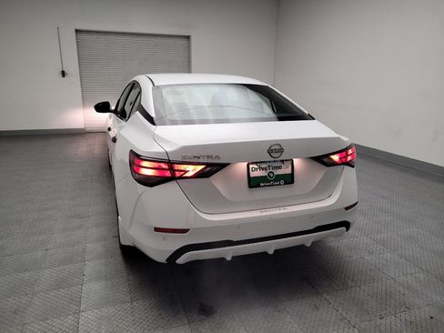 Used 2024 Nissan Sentra S FWD image 6