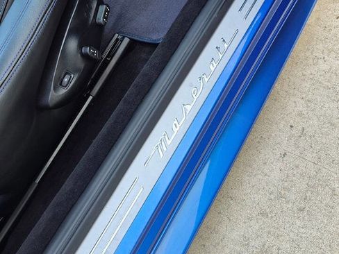 Used 2017 Maserati GranTurismo Sport RWD image 74