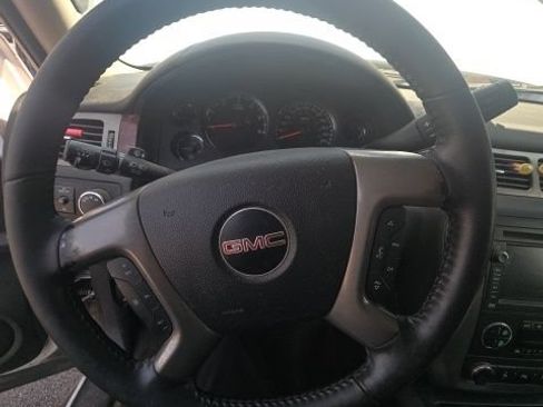 Used 2009 GMC Yukon SLT AWD/4WD image 15