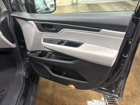 Used 2019 Honda Odyssey EX-L image 36