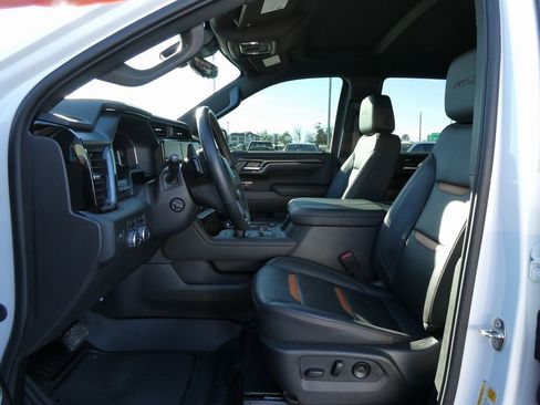 Certified 2024 GMC Sierra 1500 AT4 w/ Technology Package image 22