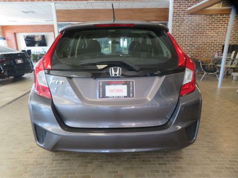 Used 2016 Honda Fit LX image 5