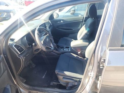 Used 2019 Hyundai Tucson SE image 5