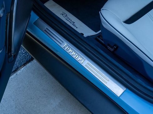 Certified 2025 Ferrari Roma Spider RWD image 28