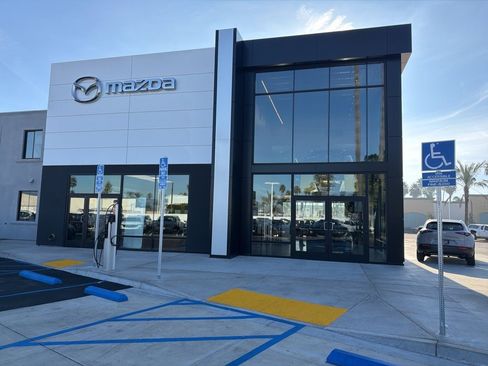 Used 2017 Volkswagen CC R-Line Executive image 26