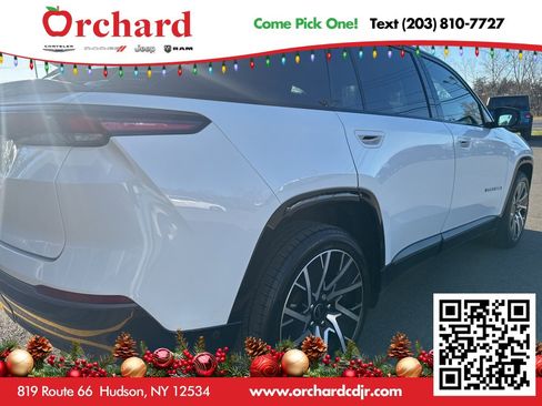 Used 2025 Jeep Wagoneer S Limited image 3