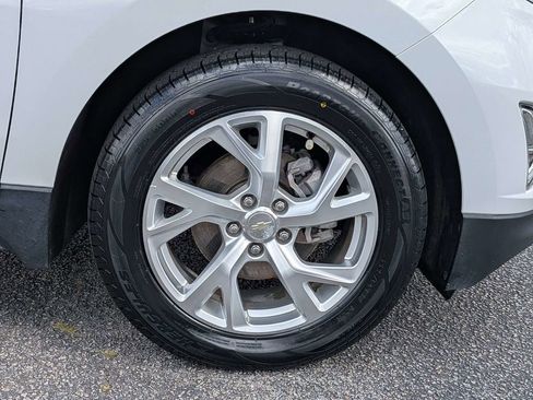 Used 2020 Chevrolet Equinox Premier FWD image 14