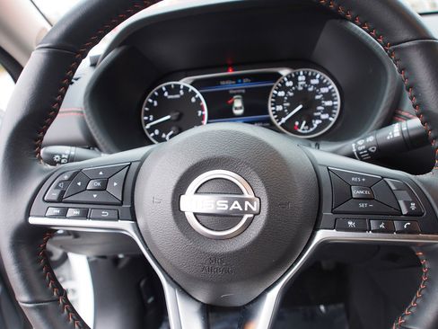 Used 2024 Nissan Sentra SR image 21