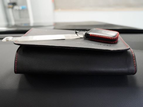 Used 2019 Toyota Highlander SE image 36