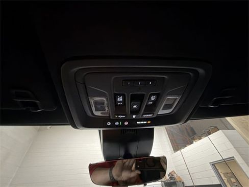 Certified 2025 GMC Sierra 2500 AT4 w/ AT4 Premium Plus Package image 22