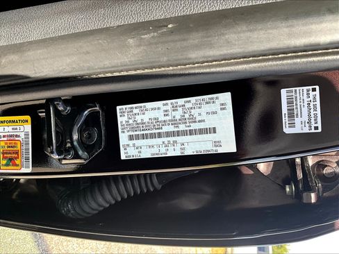 Used 2019 Ford F150 XLT w/ Equipment Group 302A Luxury AWD/4WD image 20