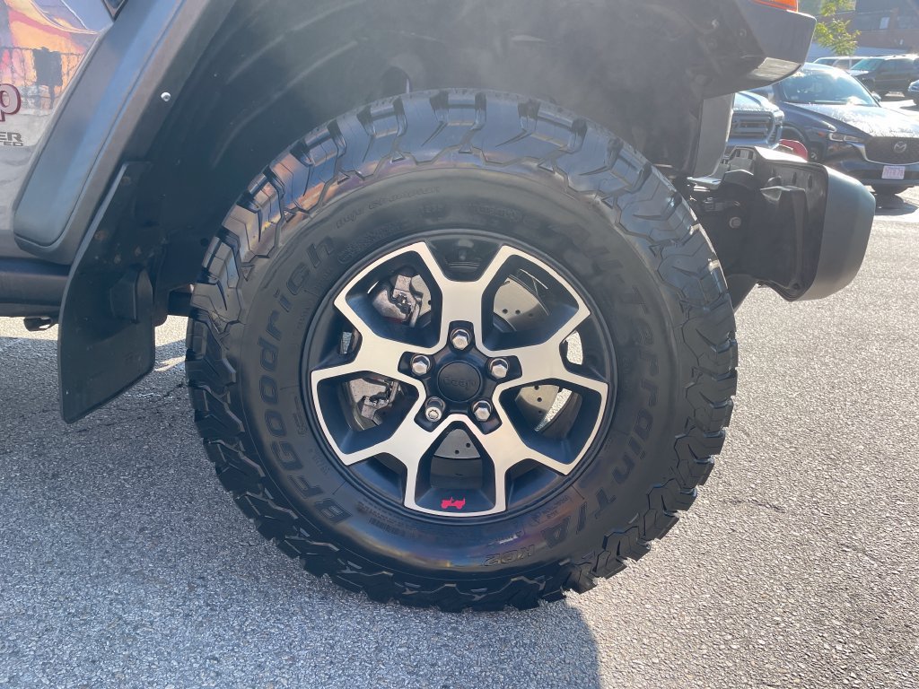 Certified 2022 Jeep Wrangler Unlimited Rubicon w/ LED Lighting Group AWD/4WD image 11