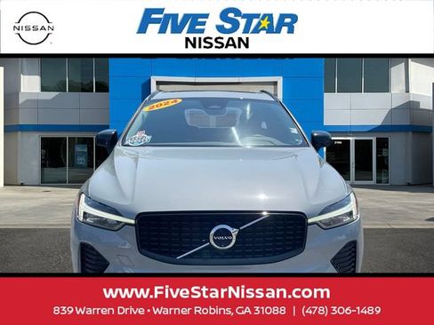 Used 2024 Volvo XC60 B5 Plus w/ Protection Package Premier AWD/4WD image 2