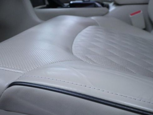 Used 2022 INFINITI QX80 Sensory w/ Cargo Package image 16