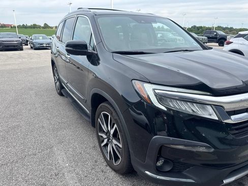 Used 2019 Honda Pilot Elite image 2
