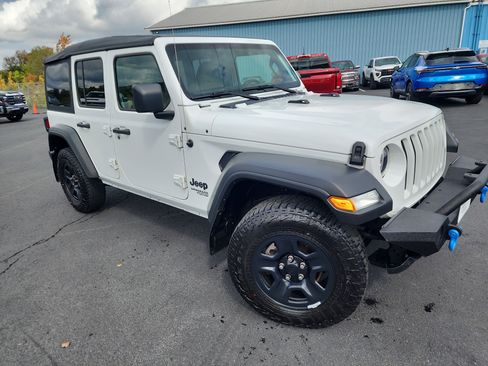Used 2021 Jeep Wrangler Unlimited Sport image 2