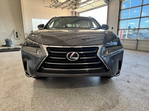 Used 2017 Lexus NX 200t FWD image 2