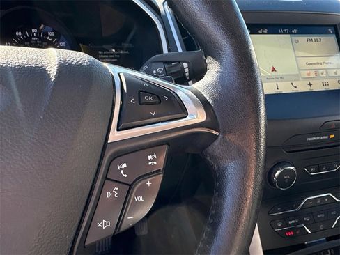 Used 2018 Ford Edge SEL w/ Equipment Group 201A image 22