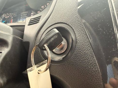 Used 2017 Ford Explorer 4WD Police Interceptor image 19