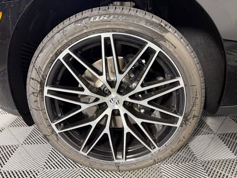 New 2025 Porsche Macan S image 11