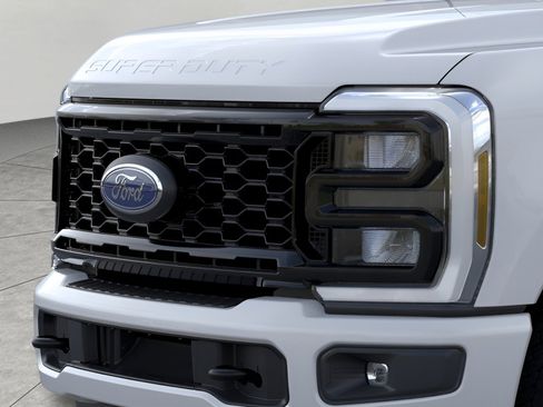 New 2026 Ford F250 XL w/ STX Appearance Package AWD/4WD image 17