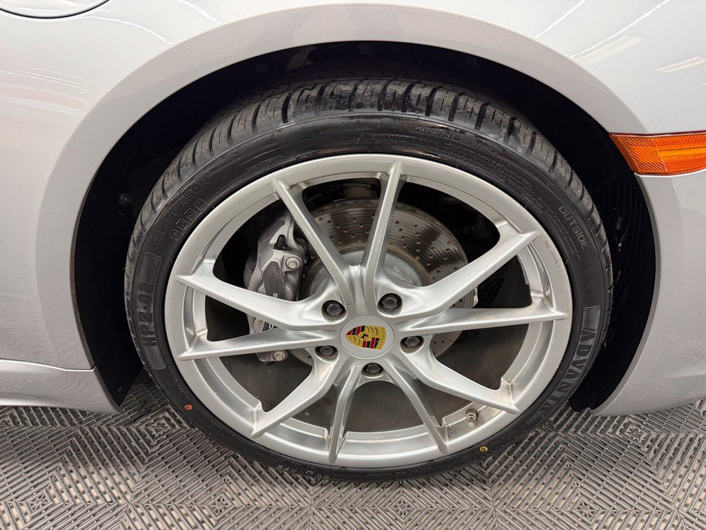 Used 2018 Porsche 718 Boxster RWD image 18