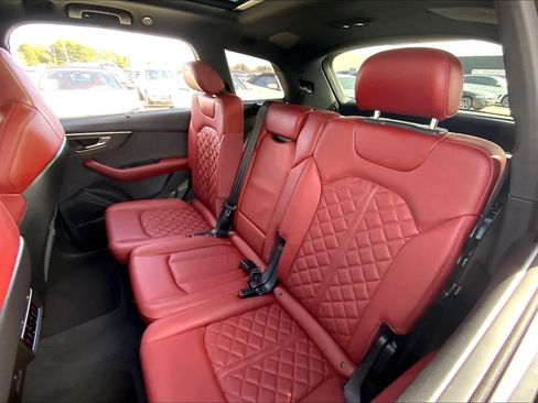 Used 2023 Audi SQ7 Premium Plus w/ Executive Package image 21