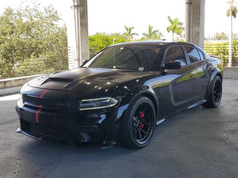 Used 2021 Dodge Charger SRT Hellcat RWD image 4