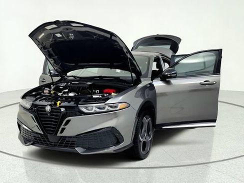 Used 2026 Alfa Romeo Tonale w/ Active Assist Package AWD/4WD image 13