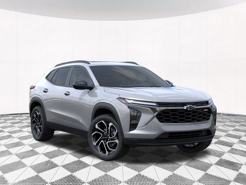 New 2026 Chevrolet Trax RS w/ Sunroof Package FWD image 12