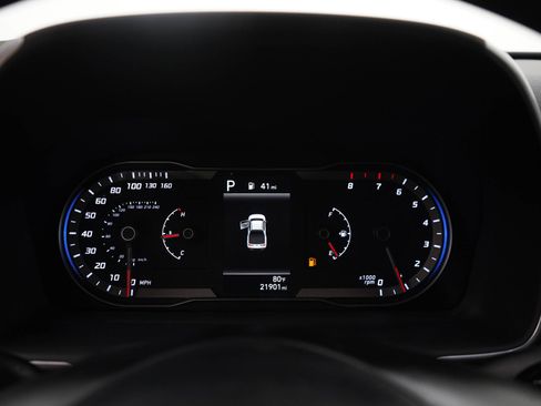 Used 2024 Hyundai Santa Cruz SE AWD/4WD image 27